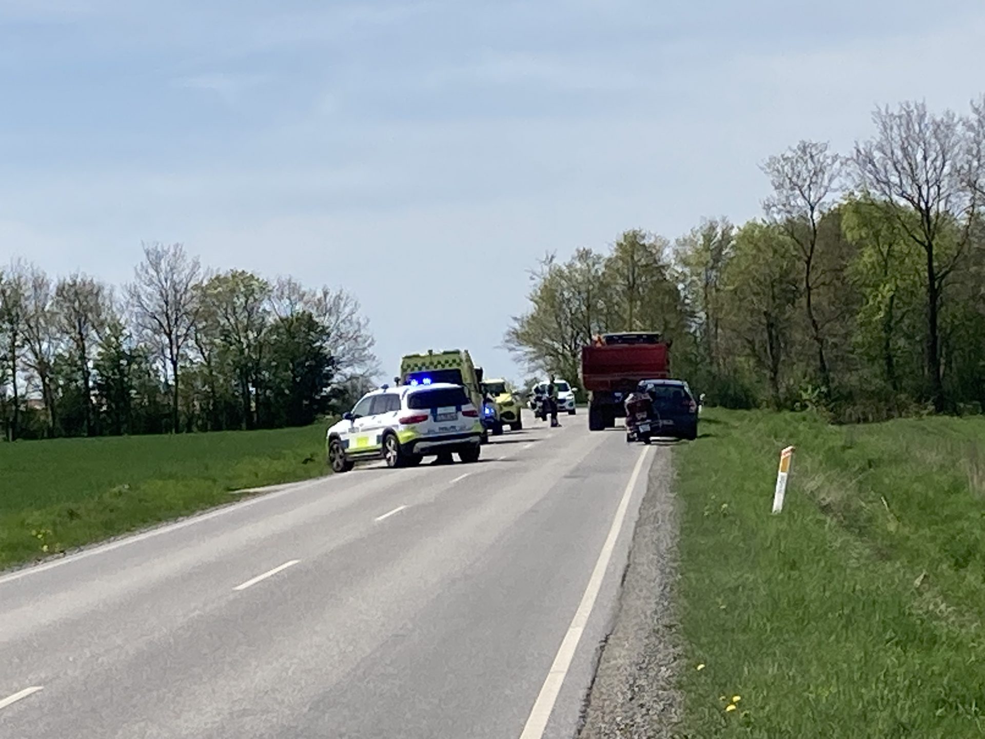 Ulykke på trafikeret vej: Politi og redning blev sendt afsted